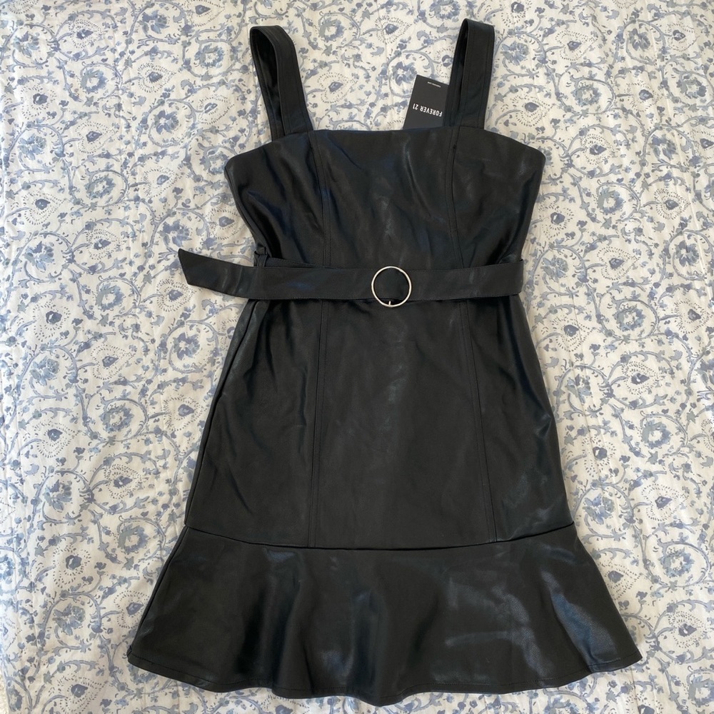 Forever 21 Faux Leather Dress 🖤